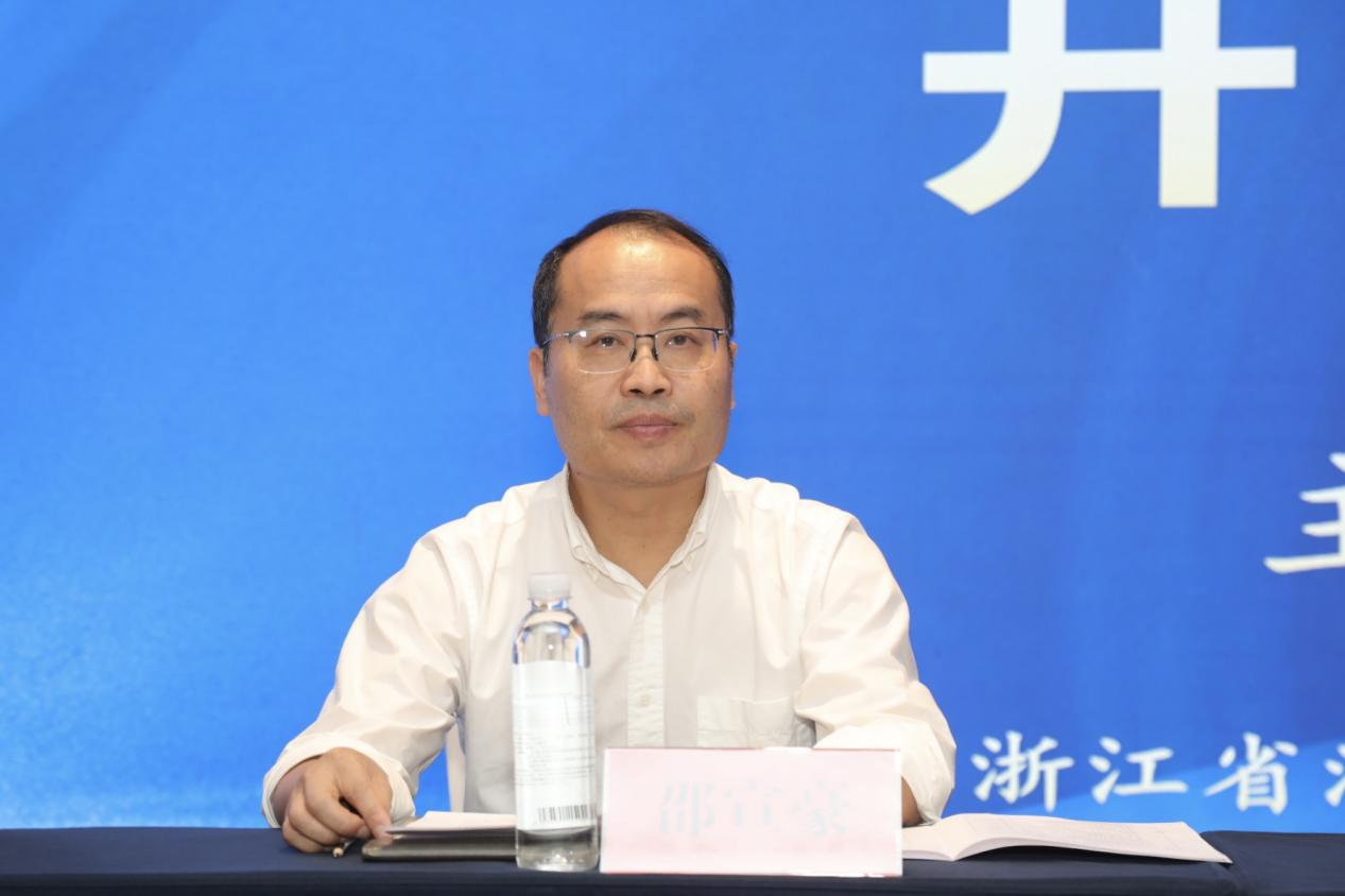 1762416239843074803.png “《民营经济促进法》的贯彻实施”学术研讨会3.png